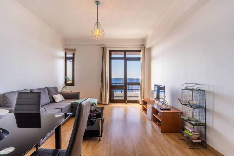 Monumental Apartment 712 Balcony Sea View — photo 5