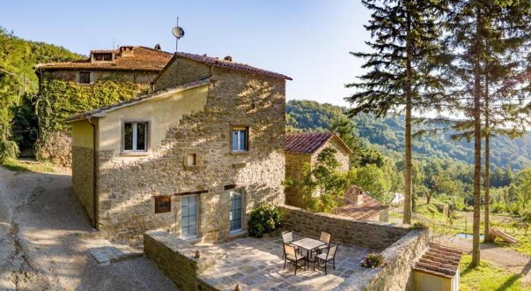 Vacation home with pool & jacuzzi in Cortona