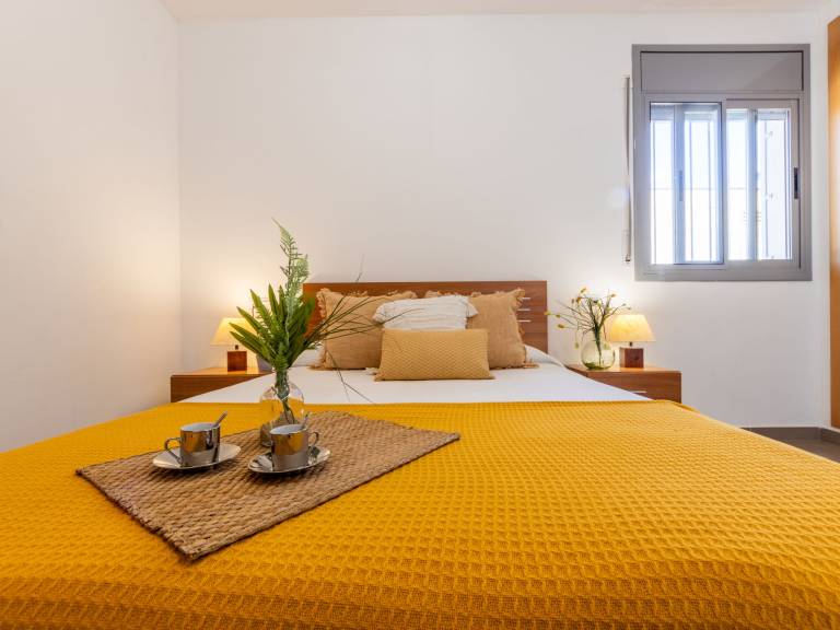 Children-friendly wonderful vacation home with terrace, yard & private pool | Pets allowed — photo 4