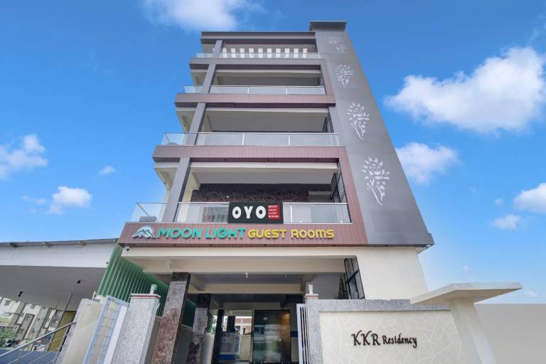 Hotel O MOON LIGHT GUEST ROOMS