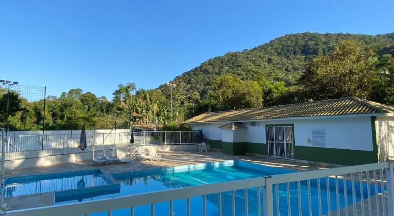 Rental apartment with pool in Ubatuba