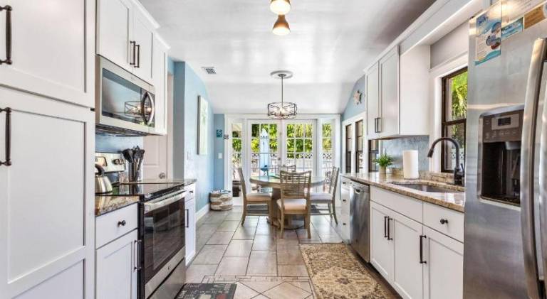 Pleasant house with pool | Next to the beach | Pets are welcome — photo 3