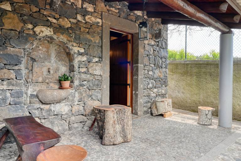 Chalet da Nogueira, a Home in Madeira — photo 5
