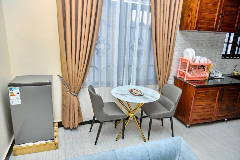 Lovely serviced apartment with garden & terrace | Good for workation | Pets are welcome — photo 4