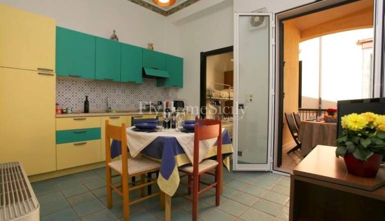 Children-friendly lovely rental apartment with patio | Beach view | Close to the beach | Pets allowed — photo 5