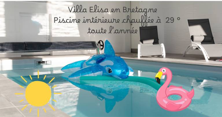Gite with patio, heated pool & grill | Sea view in Morlaix