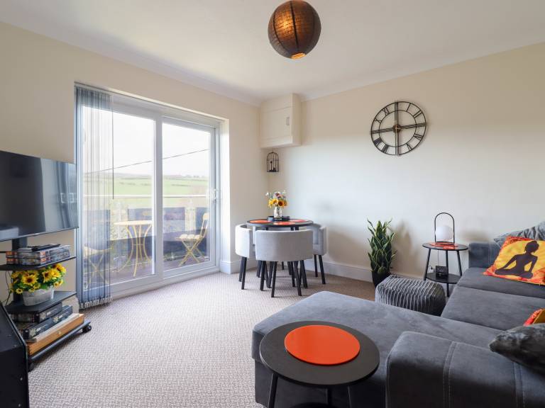 Family-friendly nice cottage with garden | Dogs allowed — photo 3