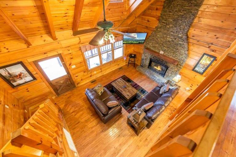 Pigeon Forge Cabin Game Room Dog Friendly Hot Tub — photo 3
