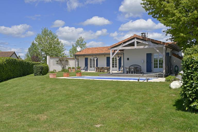 Villa  Vasles