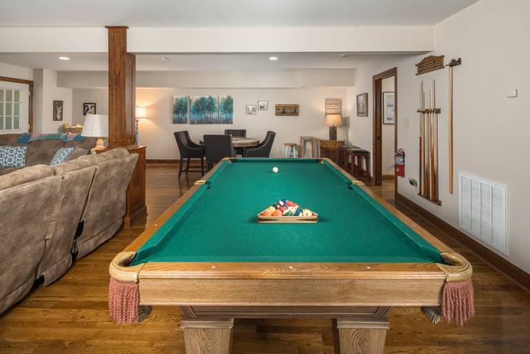 Child-friendly nice cabin with hot tub & barbeque | Mountain view | Pets are welcome — photo 3