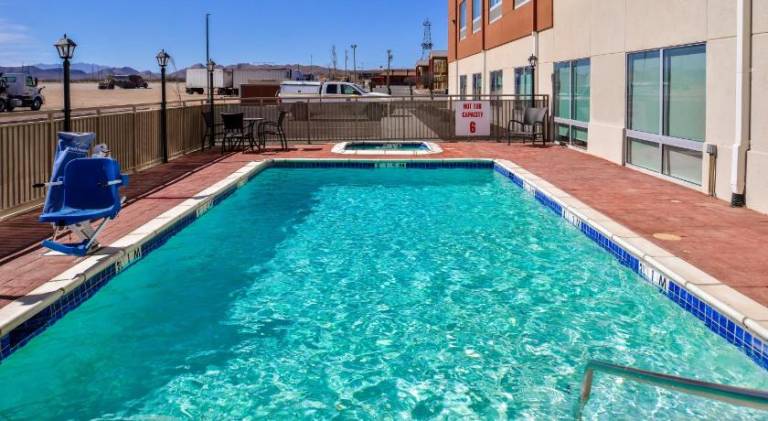 Holiday Inn Express & Suites Van Horn By IHG — photo 4