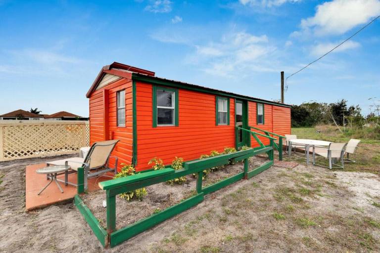 House  Sun City Center