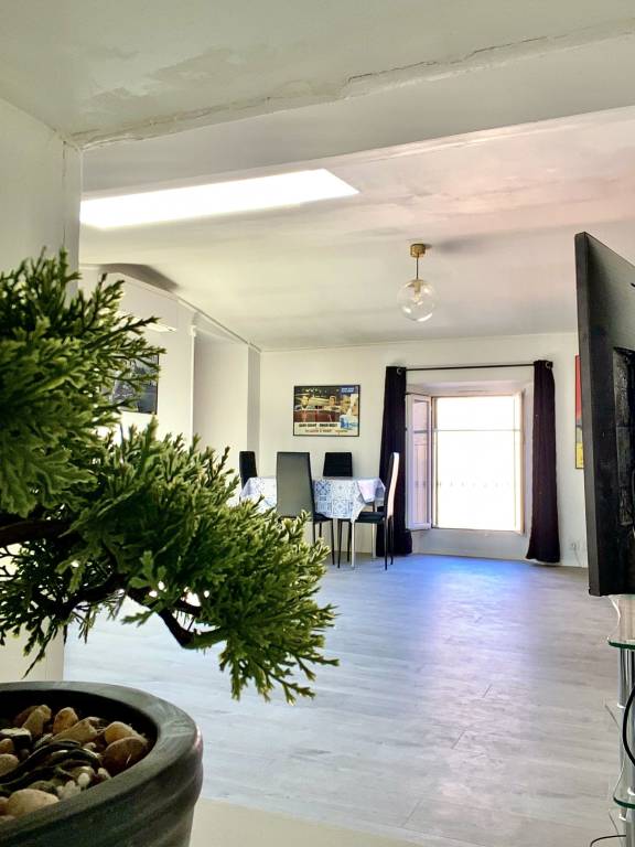 Holiday apartment with 2 rooms for 5 persons — photo 4