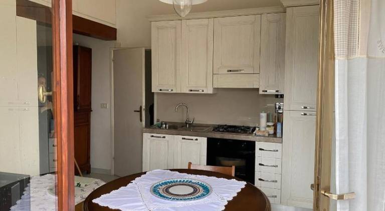 House with 2 rooms for 5 persons — photo 5