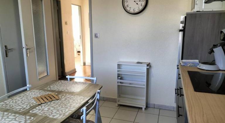 Apartment with 2 rooms for 5 persons — photo 5