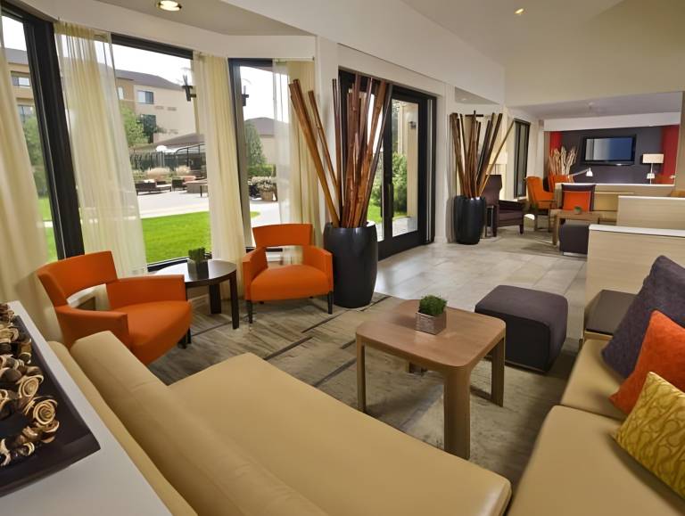Courtyard by Marriott Mt. Laurel Cherry Hill — photo 3