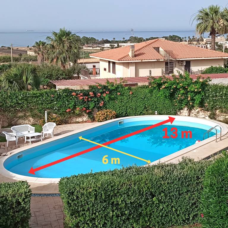 Children-friendly villa with barbecue, terrace & private pool | Garden view | Pets are welcome — photo 2