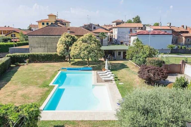 Casa  Varallo Pombia