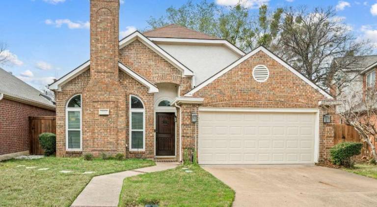 Vacation home with 3 rooms for 6 persons in Bedford, TX