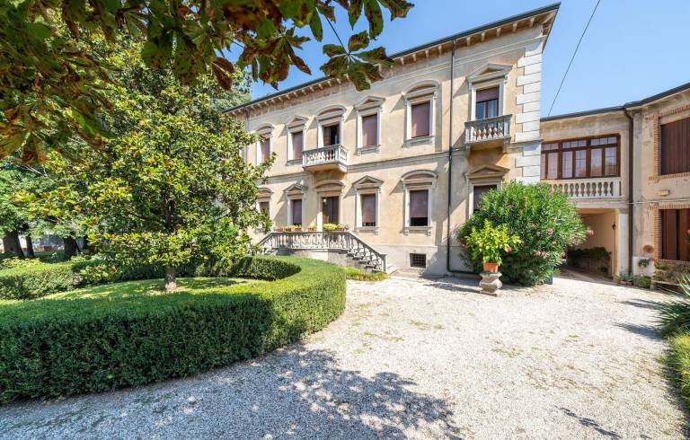 Casa  Isola della scala