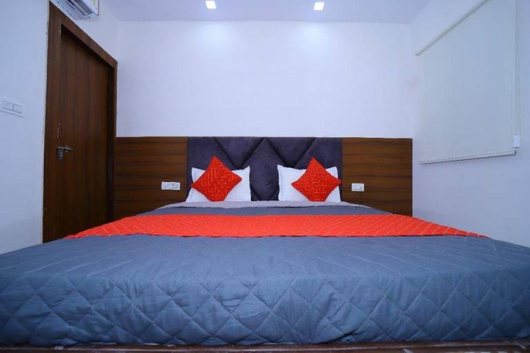 Hotel white town agra — photo 3