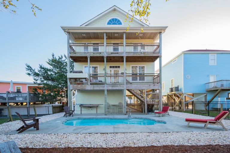 House Oak Island