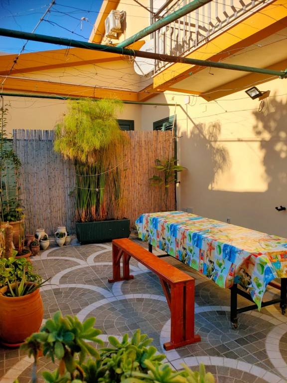 Family-friendly lovely villa with yard & barbeque | Garden view | Pets are welcome — photo 3
