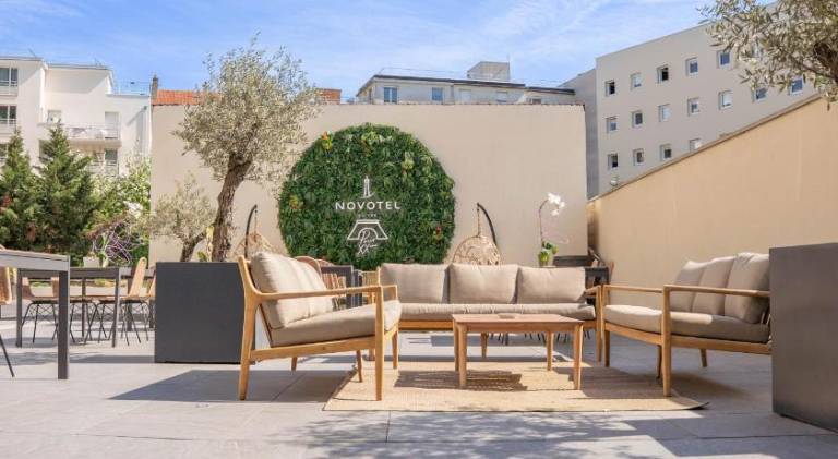 Novotel Suites Paris Montreuil Vincennes — photo 3