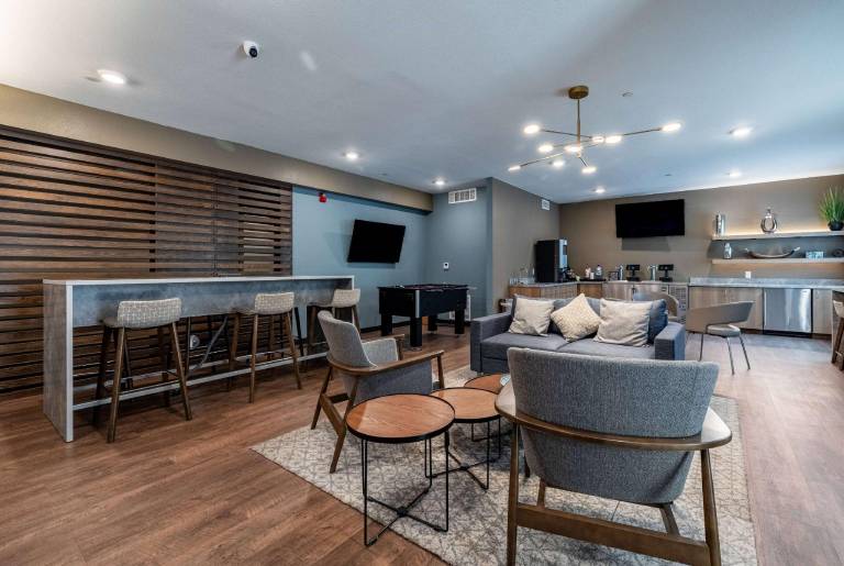 WaterWalk Extended Stay by Wyndham Wichita — photo 2