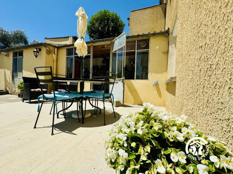 Fully equipped gite with terrace & garden | Dogs allowed — photo 2