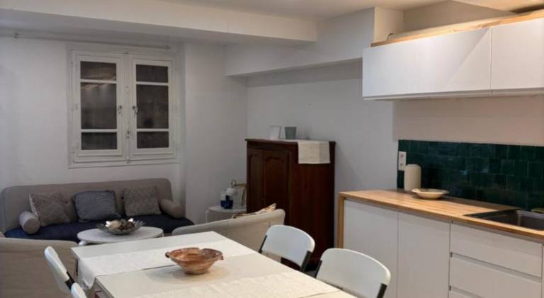 Rental apartment with 2 rooms for 5 persons — photo 3