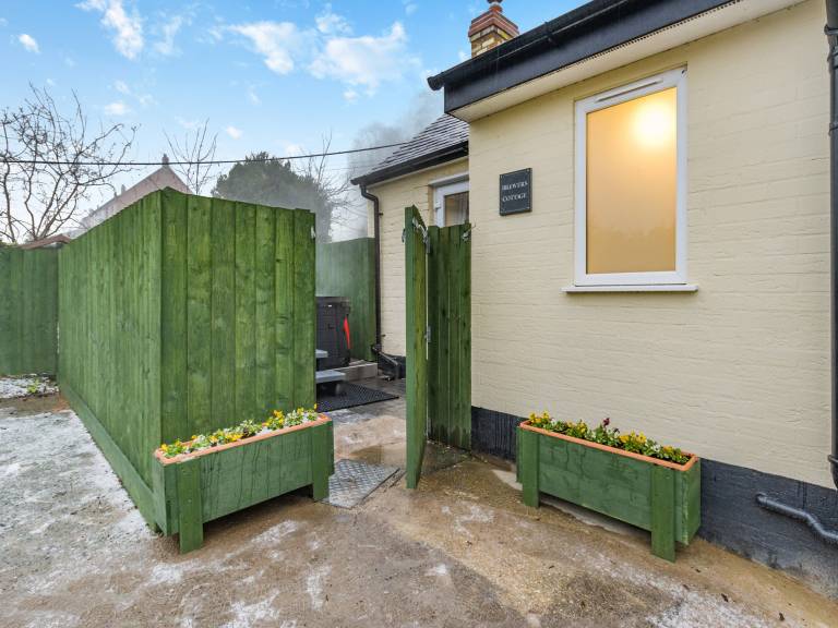 Brewers Cottage UK45454