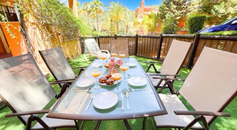 Lovely apartment with jacuzzi & pool | Pets allowed — photo 2
