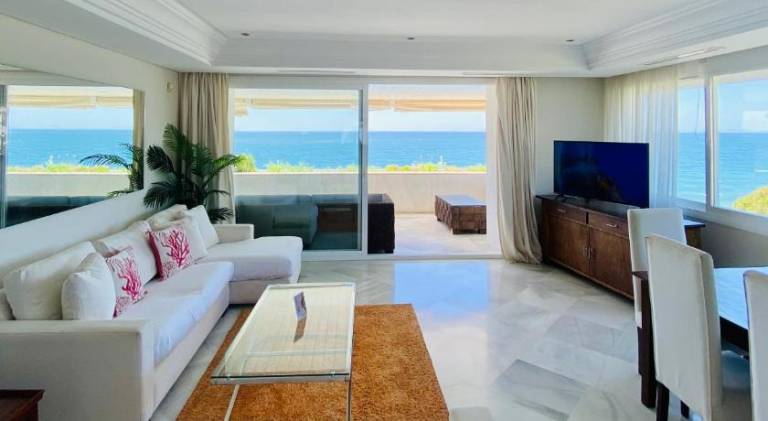 Marina Mariola by Coral Beach in Marbella