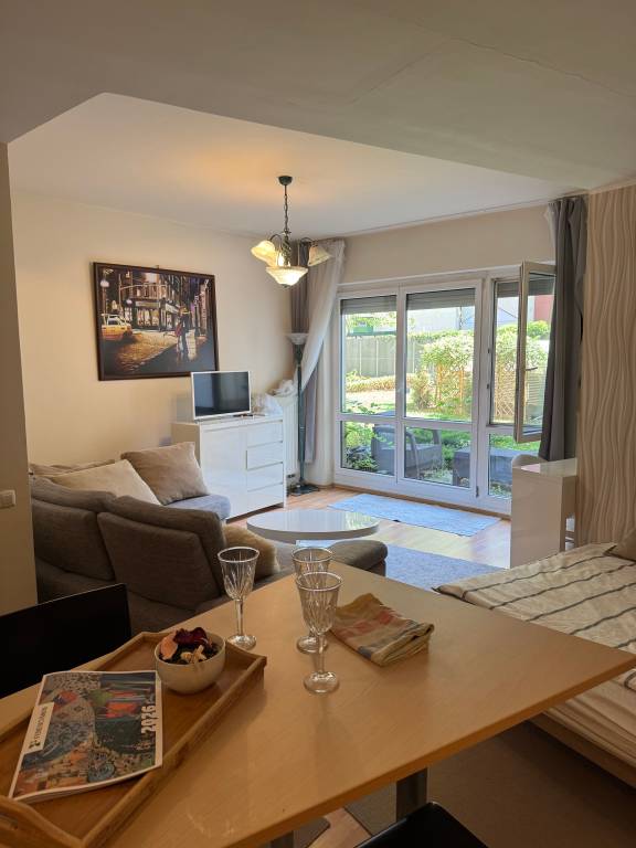 Child-friendly holiday apartment with garden & terrace | Garden view | Good for workation | Pets allowed