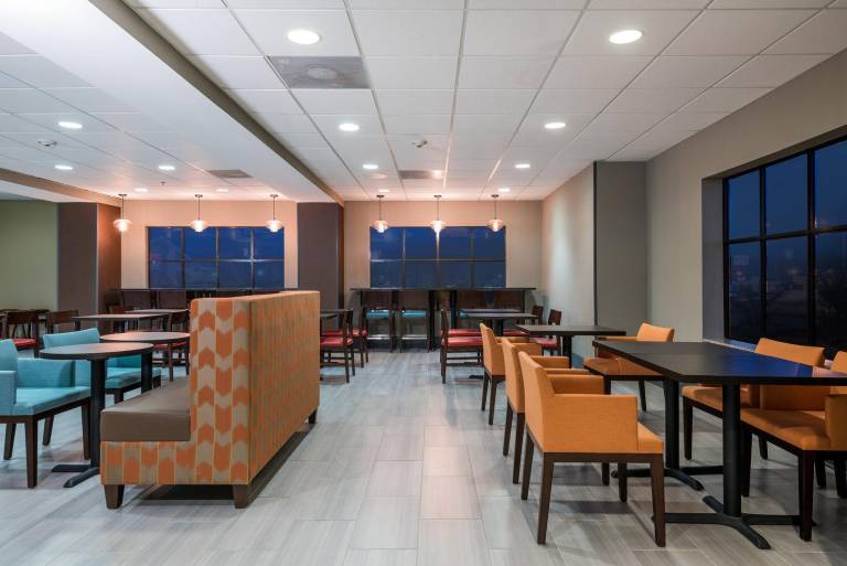 Holiday Inn Express Hotel & Suites Grenada By IHG — photo 3