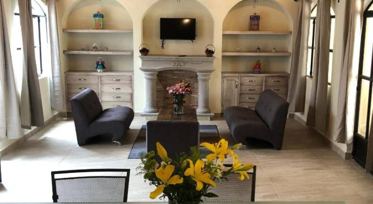 Villa with pool — photo 3