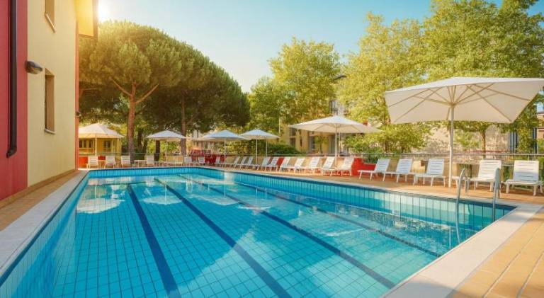 Wonderful serviced apartment with pool & terrace | Next to the beach | Suitable for remote work | Dogs allowed — photo 5