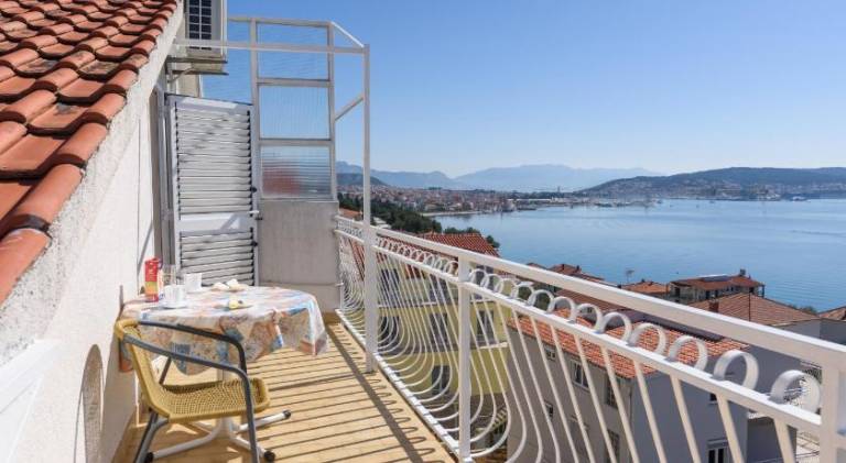 Rental apartment with BBQ, garden & terrace | Beach nearby | Pets are welcome — photo 3