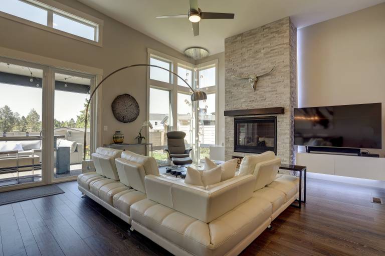 Ruby Peak - Outdoor Living! Modern & Fresh, Hot Tub, A/C, Mountain View, Peloton — photo 4