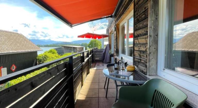Holiday apartment with terrace — photo 3