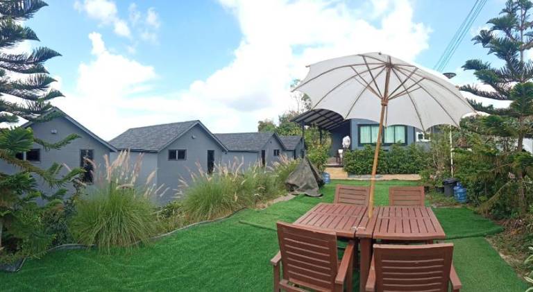 Chalet with garden & patio | Dogs allowed in Khao Kho