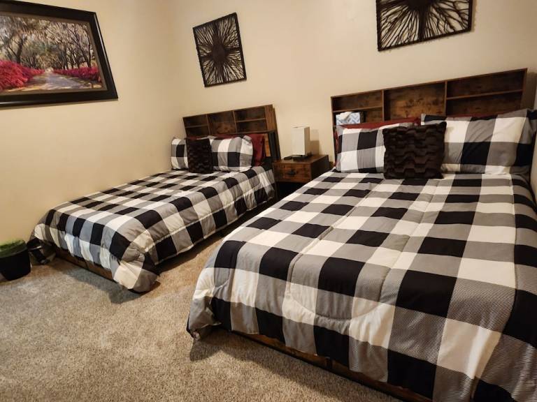 Accommodation Watkins