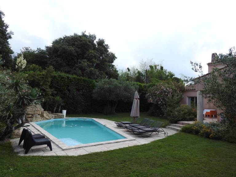 Child-friendly villa with garden, barbecue & terrace | Pool view | Pet-friendly — photo 5