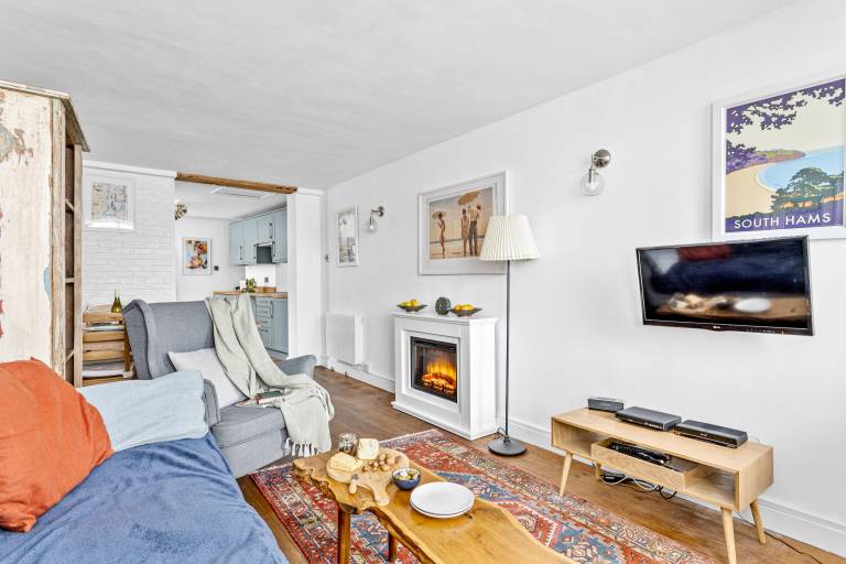 Cottage | City view in Dartmouth