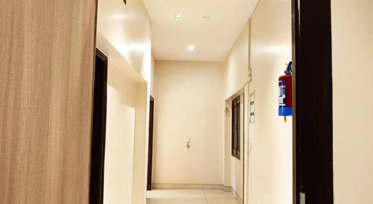 Super Residency Near to Nizzamduin railway stations — photo 3