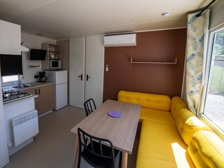 Mobile home with terrace — photo 5