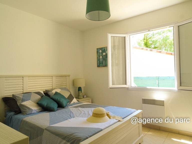 Fully equipped wonderful house with yard | Garden view | Pets are welcome — photo 3