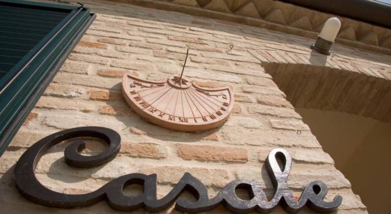 Serviced apartment with barbeque, yard & hot tub | Pets are welcome in Numana