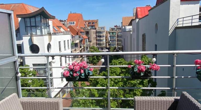 Holiday apartment with 3 rooms for 6 persons in Knokke-Heist